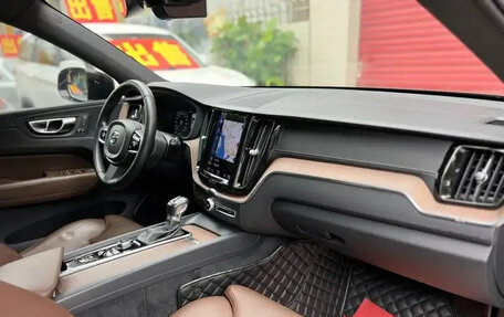 Volvo XC60 II, 2021 год, 2 735 000 рублей, 25 фотография