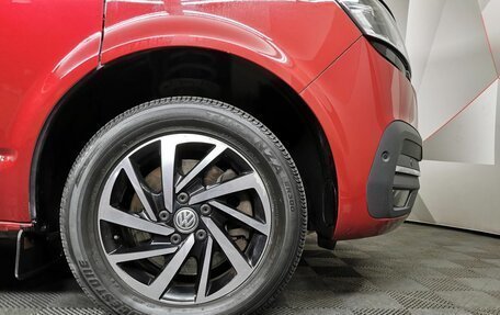 Volkswagen Multivan T6 рестайлинг, 2020 год, 8 000 000 рублей, 17 фотография