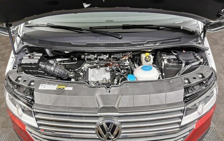 Volkswagen Multivan T6 рестайлинг, 2020 год, 8 000 000 рублей, 19 фотография