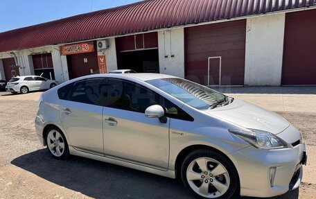 Toyota Prius, 2012 год, 1 049 000 рублей, 6 фотография