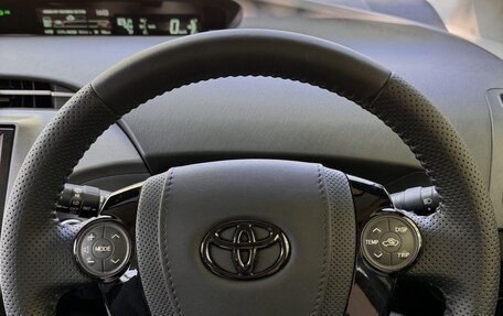 Toyota Prius, 2012 год, 1 049 000 рублей, 9 фотография