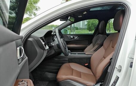Volvo S60 III, 2022 год, 2 500 000 рублей, 7 фотография