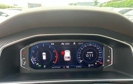 Volkswagen Tiguan II, 2022 год, 3 500 000 рублей, 9 фотография