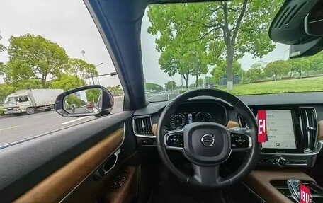 Volvo S90 II рестайлинг, 2021 год, 2 835 000 рублей, 6 фотография