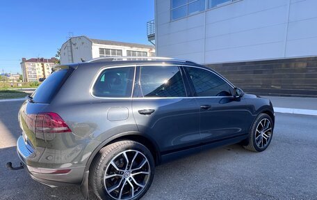 Volkswagen Touareg III, 2013 год, 3 359 000 рублей, 8 фотография
