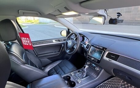 Volkswagen Touareg III, 2013 год, 3 359 000 рублей, 10 фотография