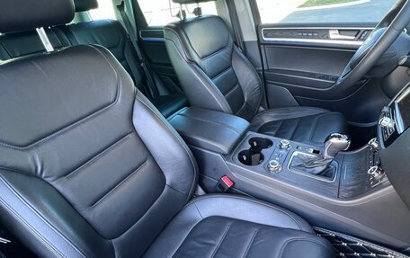 Volkswagen Touareg III, 2013 год, 3 359 000 рублей, 12 фотография