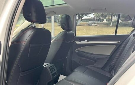 Volkswagen Golf VIII, 2022 год, 1 718 000 рублей, 18 фотография