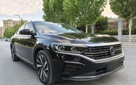 Volkswagen Passat B8 рестайлинг, 2022 год, 2 300 000 рублей, 3 фотография