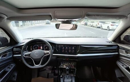 Volkswagen Passat B8 рестайлинг, 2022 год, 2 300 000 рублей, 10 фотография