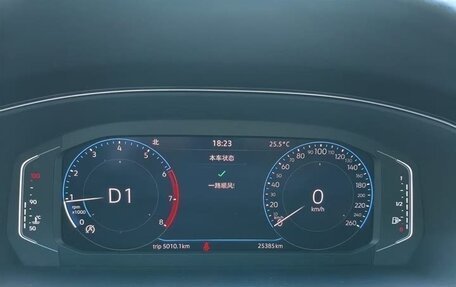 Volkswagen Passat B8 рестайлинг, 2022 год, 2 300 000 рублей, 11 фотография