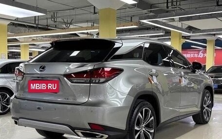 Lexus RX IV рестайлинг, 2021 год, 3 790 000 рублей, 6 фотография