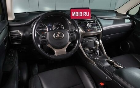 Lexus NX I, 2016 год, 3 150 000 рублей, 6 фотография