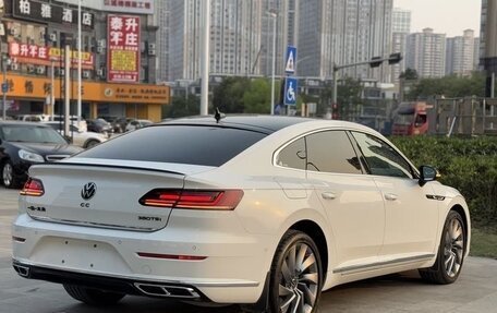 Volkswagen Passat CC, 2022 год, 2 490 000 рублей, 7 фотография