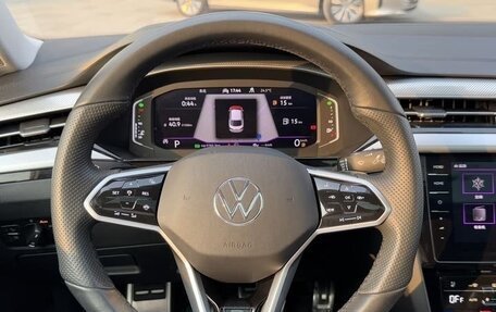 Volkswagen Passat CC, 2022 год, 2 490 000 рублей, 11 фотография