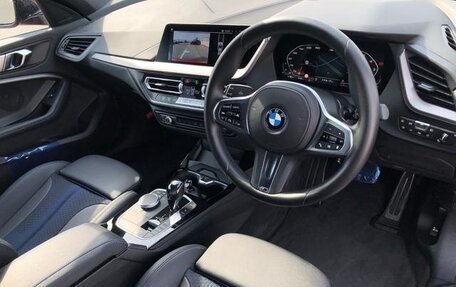 BMW 1 серия, 2021 год, 1 330 810 рублей, 10 фотография