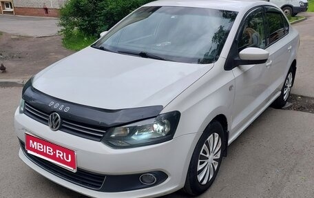 Volkswagen Polo VI (EU Market), 2012 год, 450 000 рублей, 1 фотография
