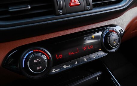 KIA Cerato IV, 2022 год, 2 490 000 рублей, 16 фотография