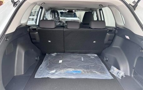 Toyota RAV4, 2024 год, 2 990 000 рублей, 13 фотография