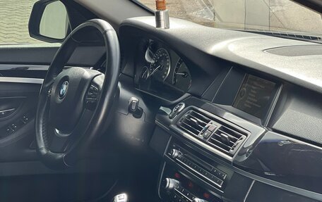 BMW 5 серия, 2015 год, 1 830 000 рублей, 13 фотография