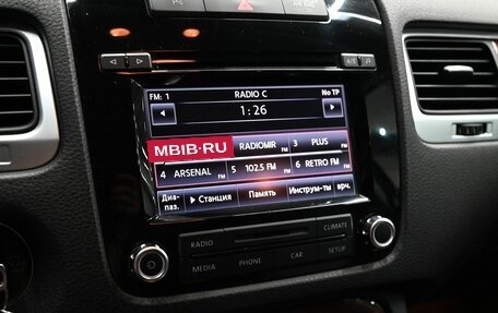 Volkswagen Touareg III, 2011 год, 1 925 000 рублей, 13 фотография