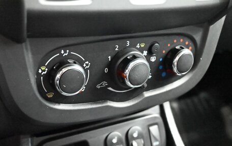 Renault Duster I рестайлинг, 2018 год, 1 150 000 рублей, 12 фотография