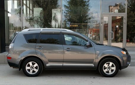 Mitsubishi Outlander III рестайлинг 3, 2007 год, 1 300 000 рублей, 4 фотография