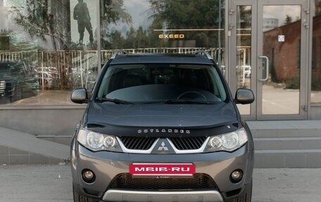 Mitsubishi Outlander III рестайлинг 3, 2007 год, 1 300 000 рублей, 2 фотография