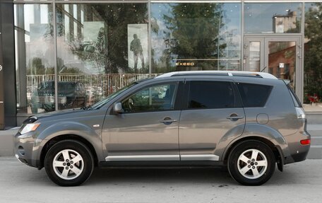 Mitsubishi Outlander III рестайлинг 3, 2007 год, 1 300 000 рублей, 8 фотография