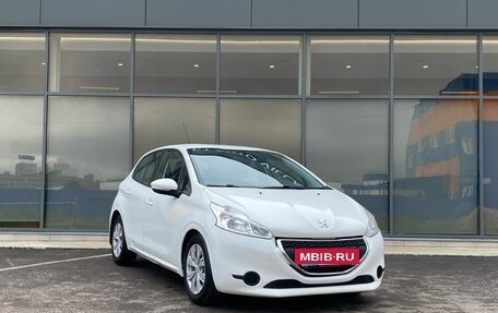 Peugeot 208 II, 2013 год, 599 000 рублей, 2 фотография
