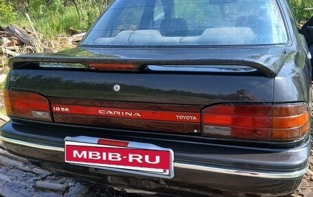 Toyota Carina, 1989 год, 250 000 рублей, 2 фотография