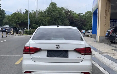 Volkswagen Lavida, 2020 год, 1 000 000 рублей, 5 фотография