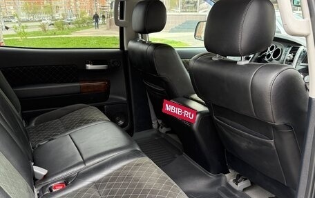 Toyota Tundra II, 2010 год, 3 000 000 рублей, 13 фотография