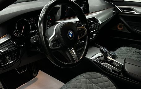 BMW 5 серия, 2018 год, 3 700 000 рублей, 10 фотография