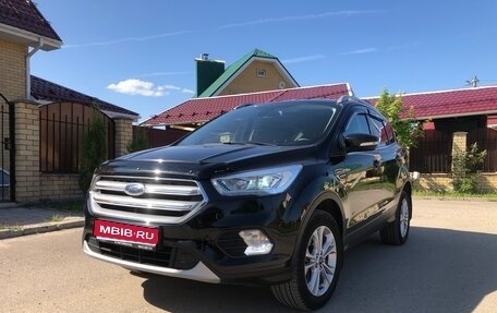 Ford Kuga III, 2017 год, 1 900 000 рублей, 1 фотография