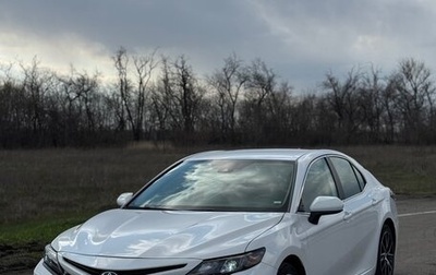 Toyota Camry, 2021 год, 2 750 000 рублей, 1 фотография
