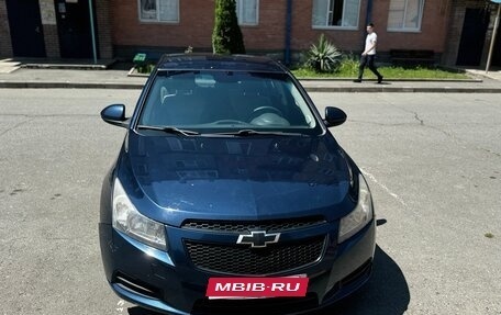 Chevrolet Cruze II, 2010 год, 670 000 рублей, 1 фотография