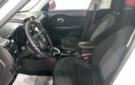 KIA Soul II рестайлинг, 2017 год, 1 590 000 рублей, 13 фотография