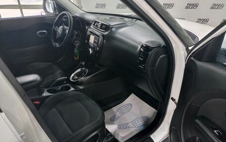 KIA Soul II рестайлинг, 2017 год, 1 590 000 рублей, 20 фотография