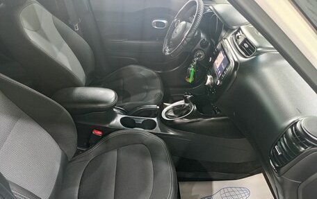 KIA Soul II рестайлинг, 2017 год, 1 590 000 рублей, 21 фотография