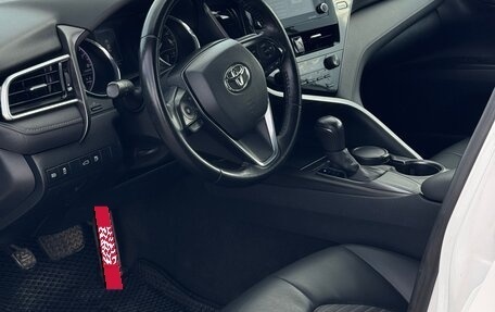 Toyota Camry, 2021 год, 2 750 000 рублей, 7 фотография