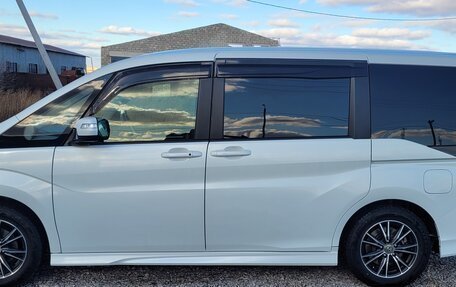 Honda Stepwgn IV, 2017 год, 2 400 000 рублей, 6 фотография