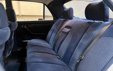 Mercedes-Benz S-Класс, 1988 год, 2 300 000 рублей, 9 фотография