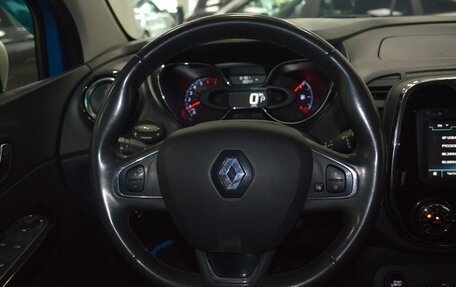Renault Kaptur I рестайлинг, 2017 год, 1 399 000 рублей, 34 фотография