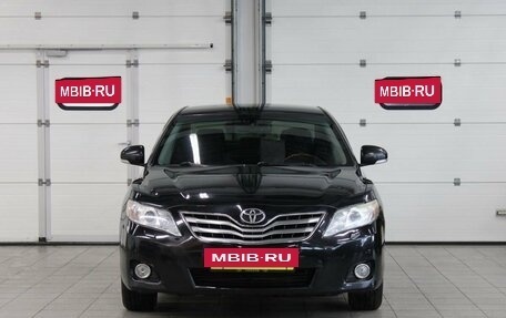 Toyota Camry, 2011 год, 1 390 000 рублей, 2 фотография
