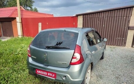 Renault Sandero I, 2010 год, 560 000 рублей, 4 фотография