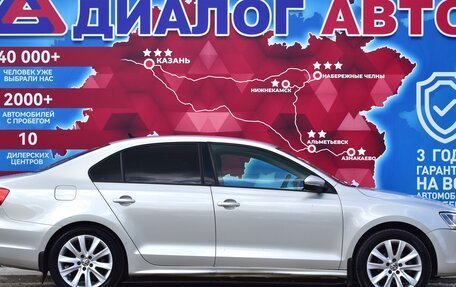 Volkswagen Jetta VI, 2014 год, 1 032 000 рублей, 2 фотография