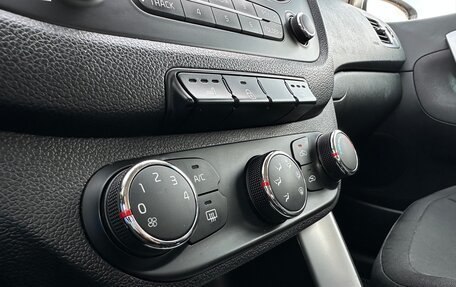 KIA cee'd III, 2013 год, 1 070 000 рублей, 15 фотография
