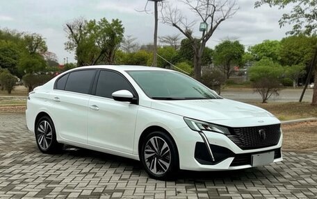 Peugeot 408, 2023 год, 1 830 000 рублей, 3 фотография