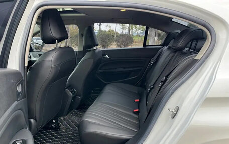 Peugeot 408, 2023 год, 1 830 000 рублей, 18 фотография